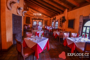Restaurace s obsluhou