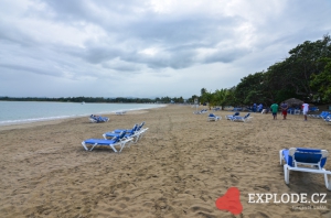 Pláž hotelu Barcelo Puerto Plata