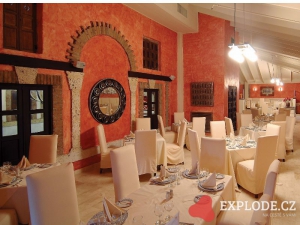 Restaurace s obsluhou